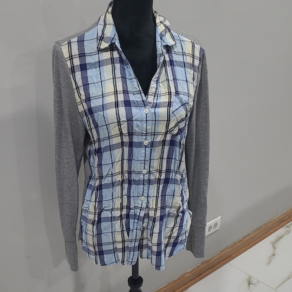 Plaid Button-Up Women's Top with Gray Sleeves